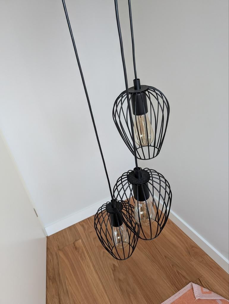Eglo hanglamp met 3 LED-lampen - Zwart, modern design, Huis en Inrichting, Lampen | Hanglampen, Zo goed als nieuw, 75 cm of meer
