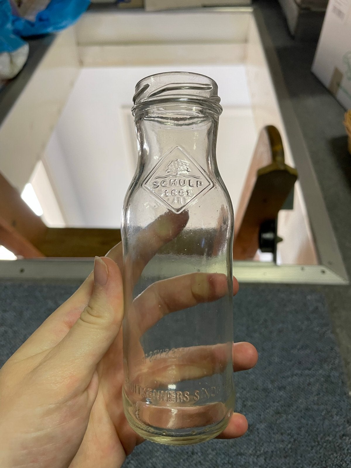 Diverse glazen flesjes - perfect voor decoratie trouwerij, Ophalen