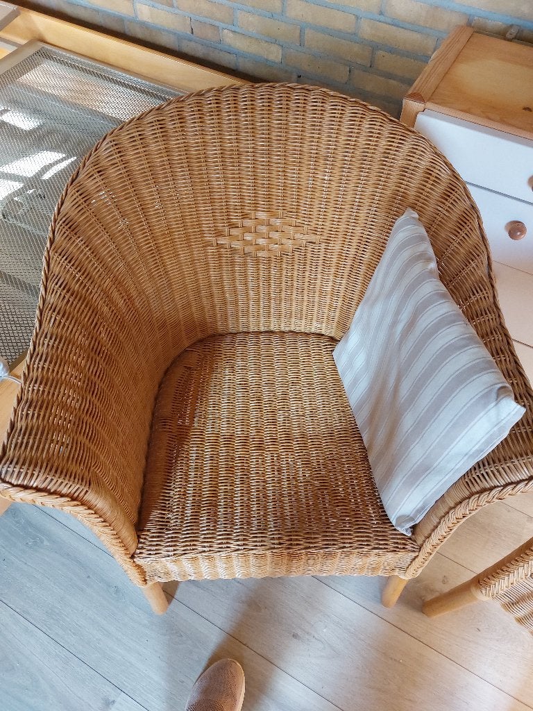 rieten stoelen (2), Huis en Inrichting, Ophalen, Gebruikt, Twee, Overige kleuren