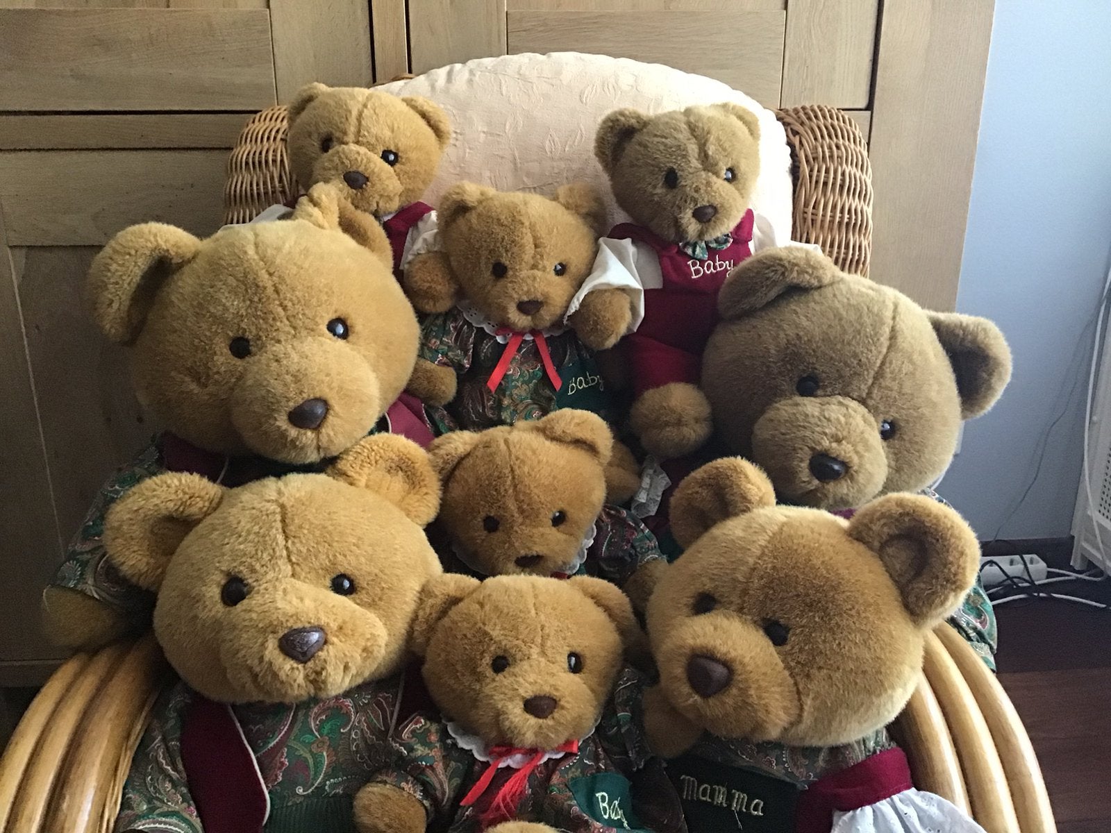 Beren familie te koop, Verzamelen, Beren en Cherished Teddies, Ophalen, Zo goed als nieuw, Stoffen beer, Overige merken