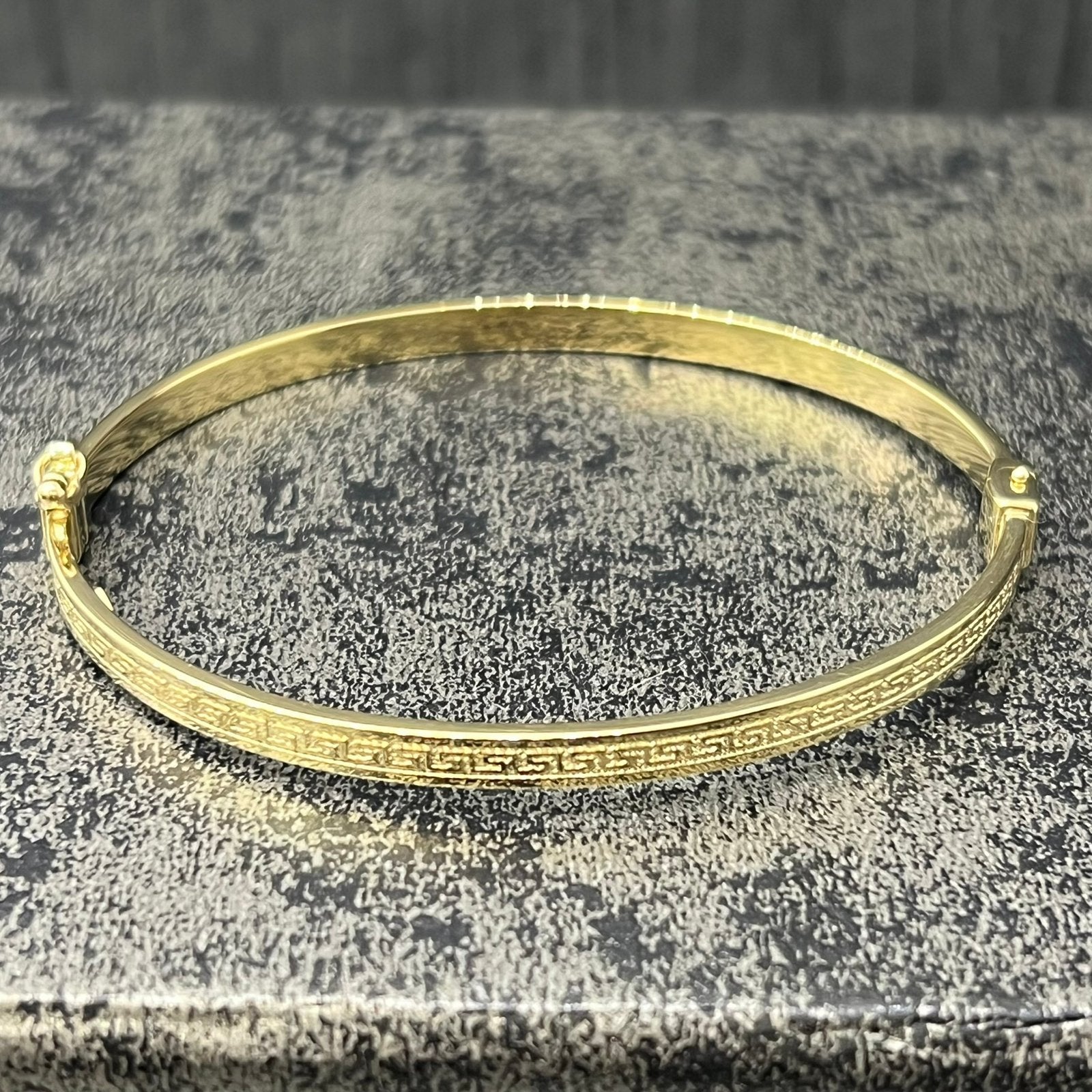 14 karaats gouden armband versace schakel, Ophalen of Verzenden, Zo goed als nieuw, Goud