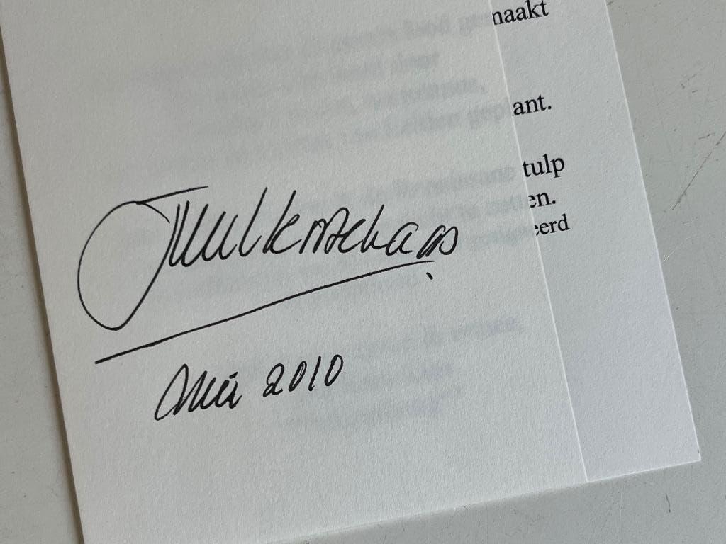 Juul Kortekaas - boek en inlegvel gesigneerd, Boeken, Ophalen of Verzenden, Zo goed als nieuw, Diverse auteurs