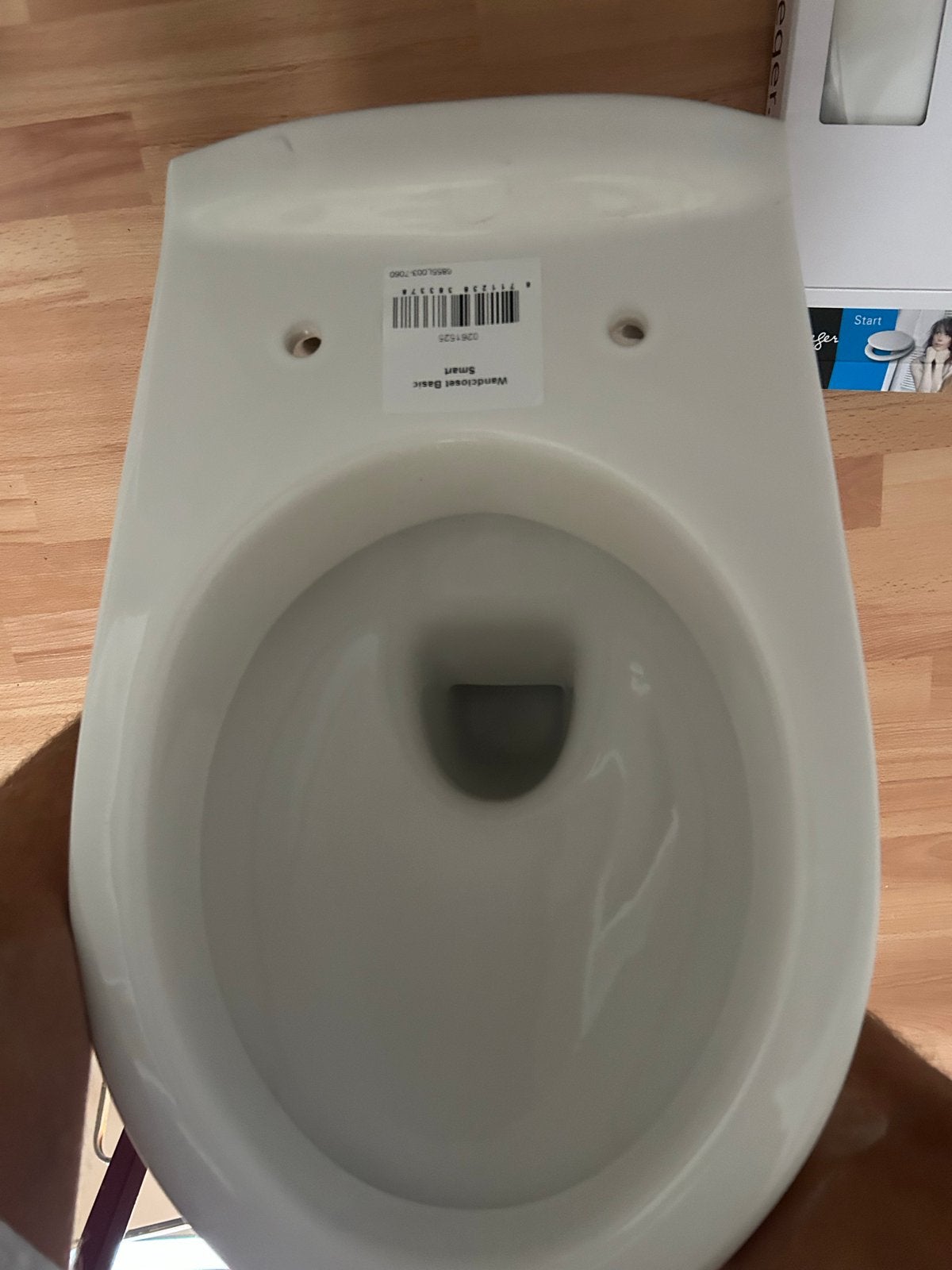 Nieuwe Plieger Smart Wandcloset met Softclose Zitting, Ophalen, Nieuw, Toilet