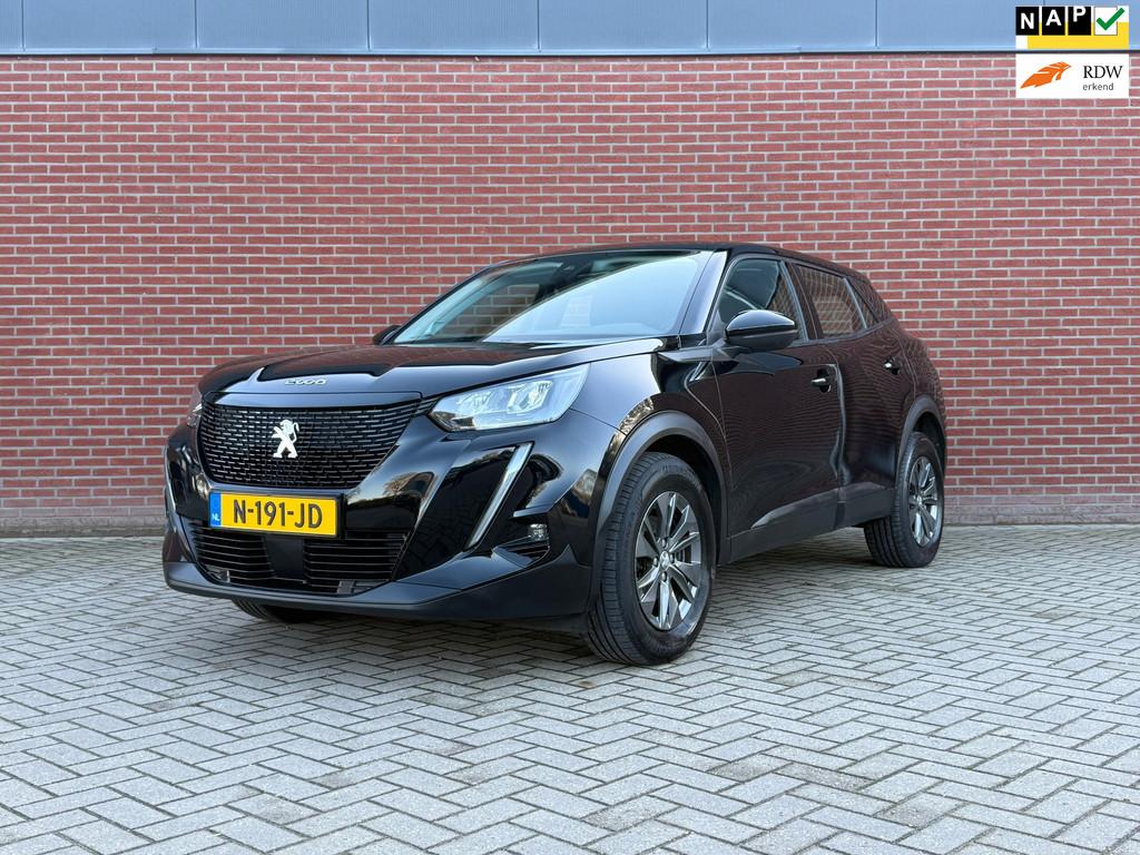 Peugeot 2008 1.2 PureTech / Nap / Airco / Cruise control / T, Voorwielaandrijving, Gebruikt, Euro 6, 1199 cc