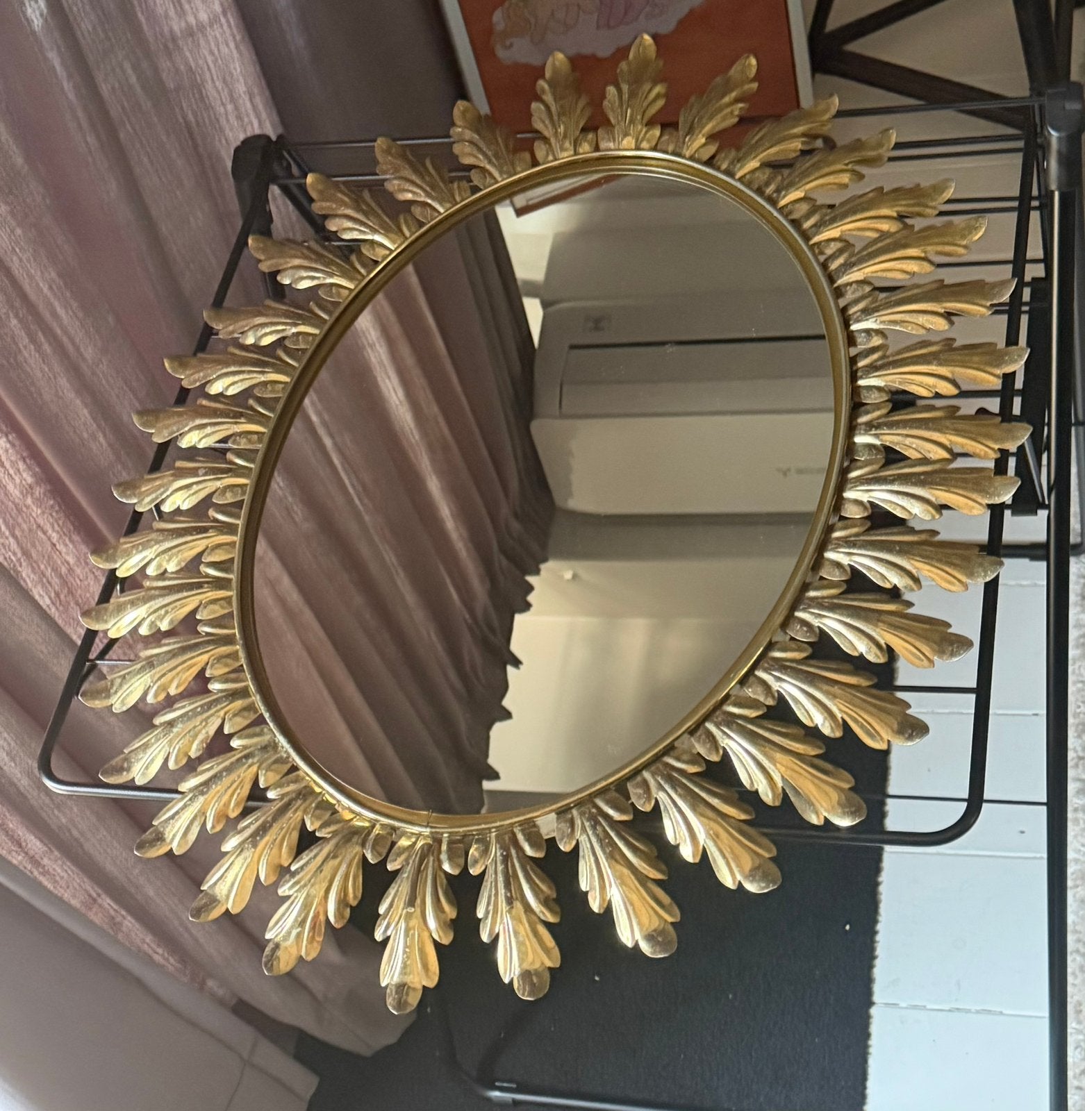 Vintage Deknudt ovale zonnespiegel met bladmotief, Ophalen, Zo goed als nieuw, Minder dan 100 cm, Ovaal