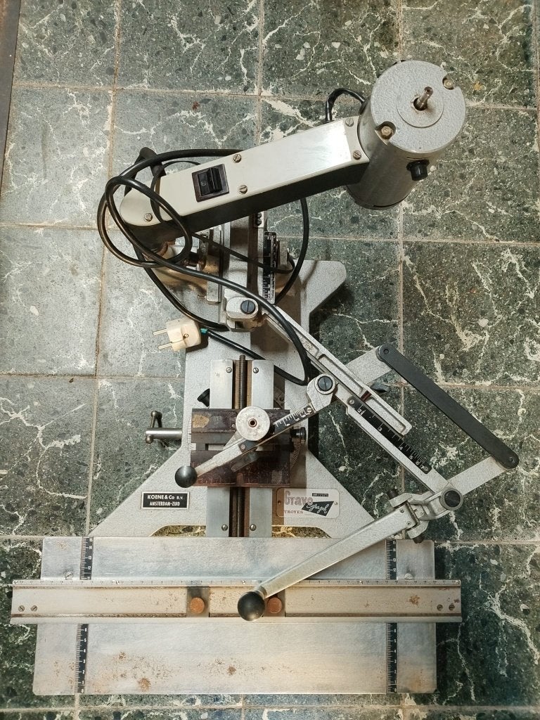 Gravograph graveermachine, Ophalen, Gebruikt