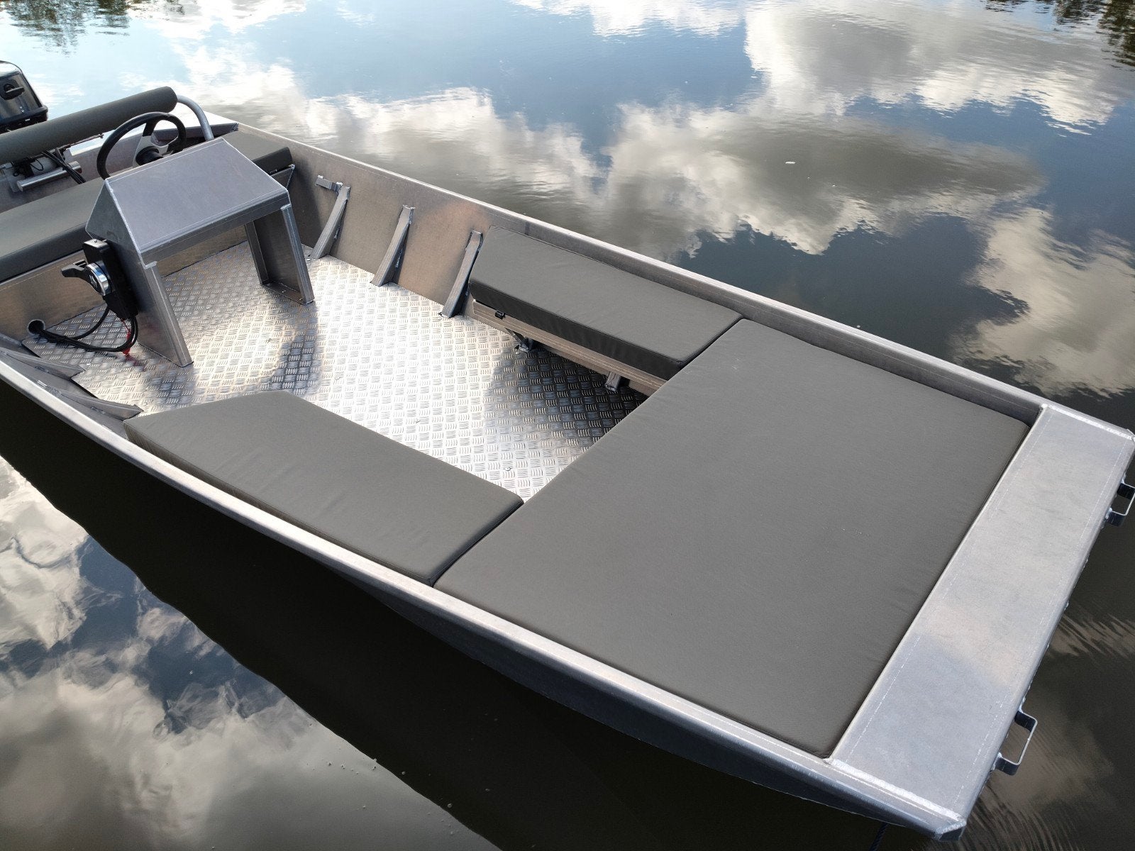 nieuwe  / demo  aluminium platbodem - console boot, Watersport en Boten, Ophalen, Overig typen, Buitenboordmotor, Trailer