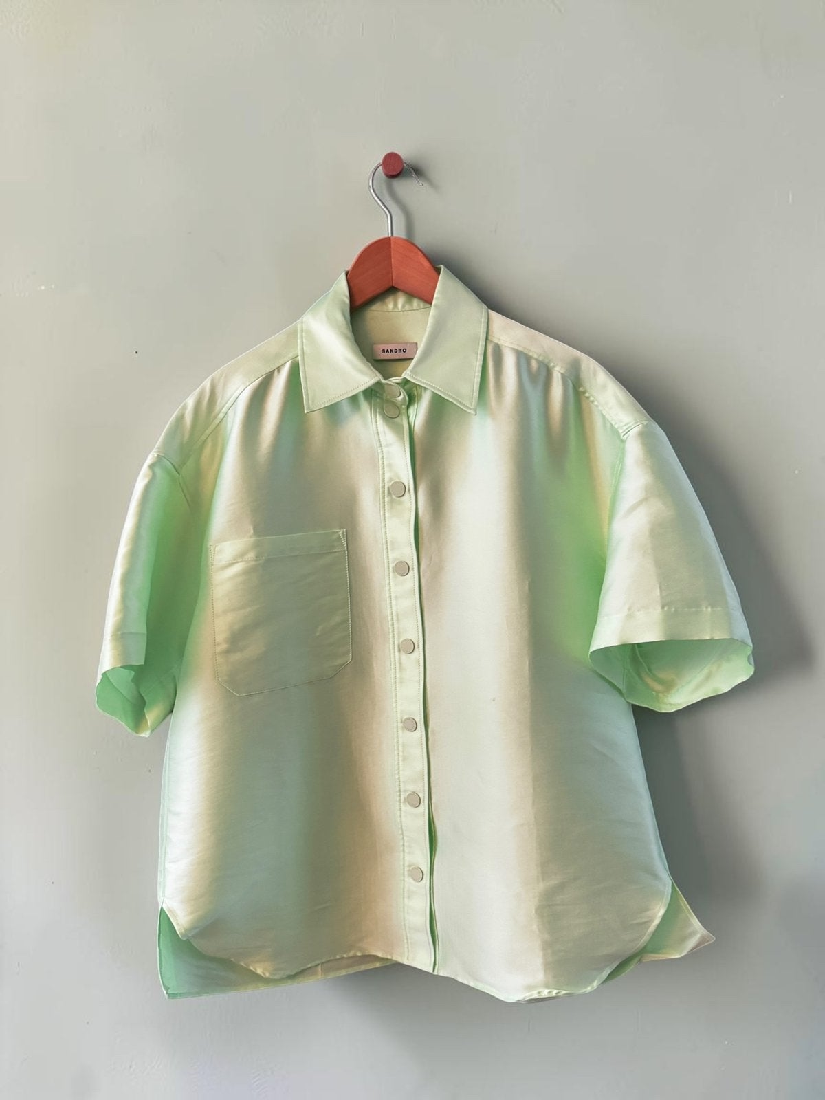 Sandro mintgroen satijnen neon licht groen blouse zijde 2 M, Ophalen of Verzenden, Zo goed als nieuw, Maat 38/40 (M), Groen