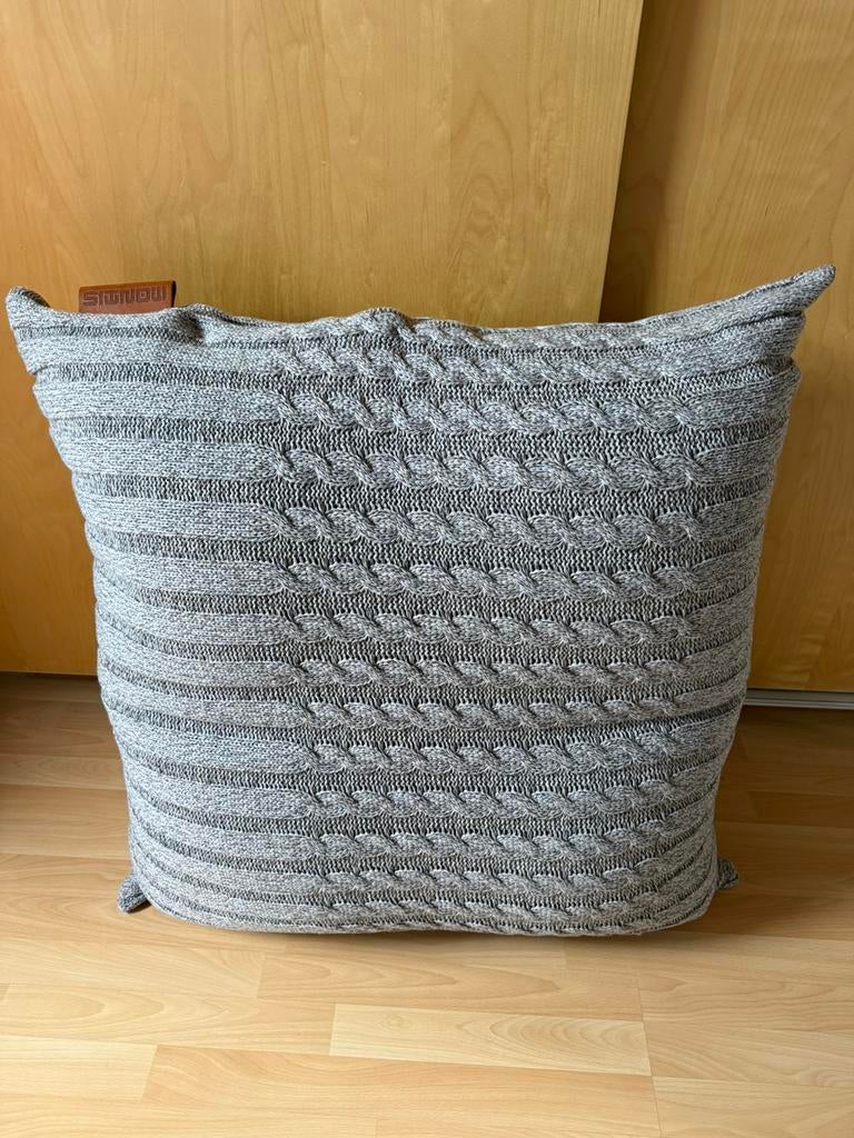 Montel leefkussen 1m1m - zgan, Huis en Inrichting, Woonaccessoires | Kussens, Ophalen, Zo goed als nieuw, Vierkant