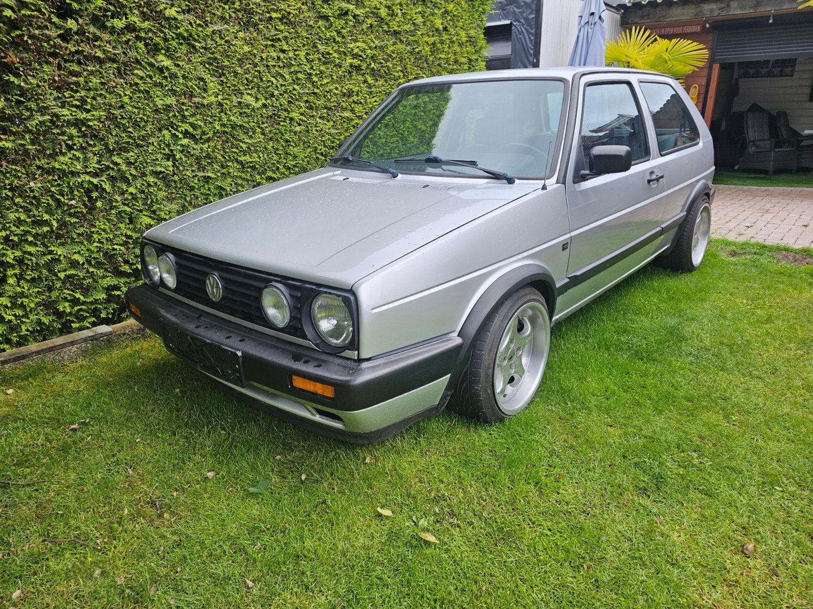 Vw golf 2 3 deurs 1.6 automaat, Auto's, Stof, 1600 cc, Ford, Coupé