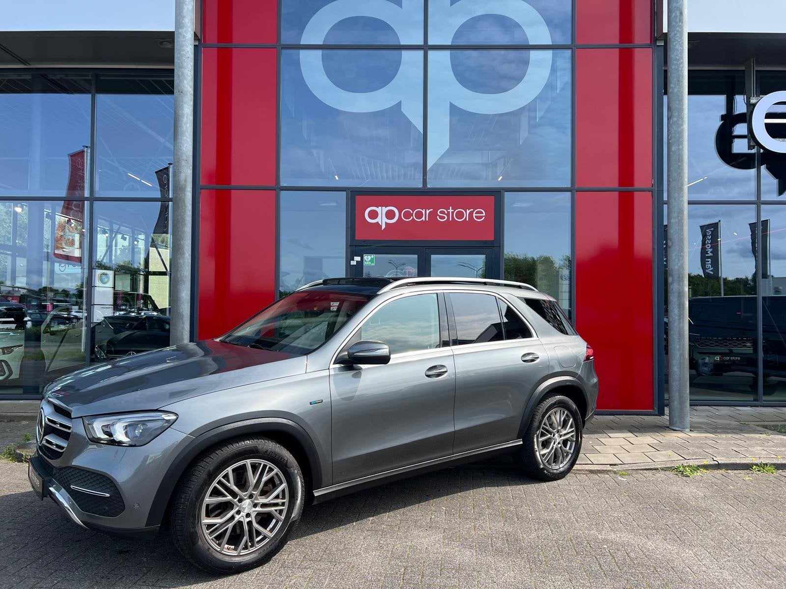 Mercedes-Benz GLE-klasse 350 e 4MATIC Panorama, Auto's, Dealer onderhouden, Gebruikt, GLE, Bedrijf
