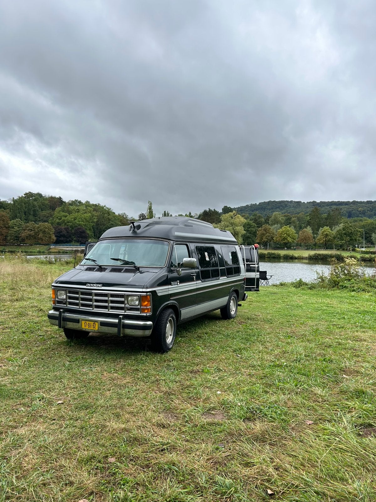 Dodge ram 150 LPG camper kenteken en lpg en jaar apk, Buscamper of Camperbus, Tot en met 2, Particulier, LPG
