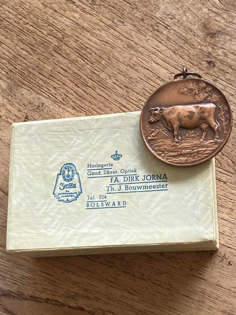 Medailles vee koeien Bolsward 1948 Rundvee, Ophalen of Verzenden, Overige materialen