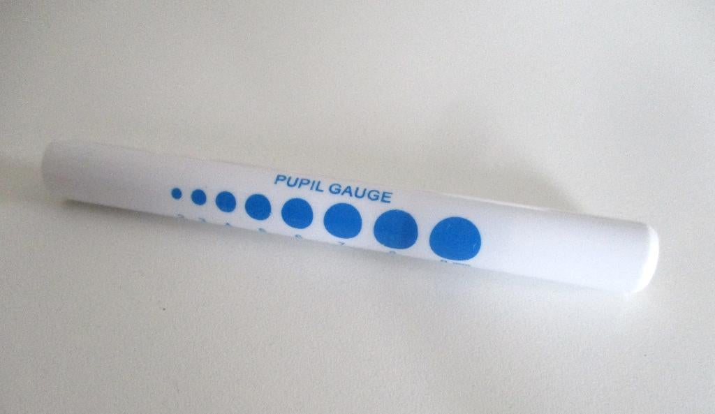 NIEUW Pupil Gauge pupillamp penlight lampje lamp pupil, Ophalen of Verzenden, Nieuw