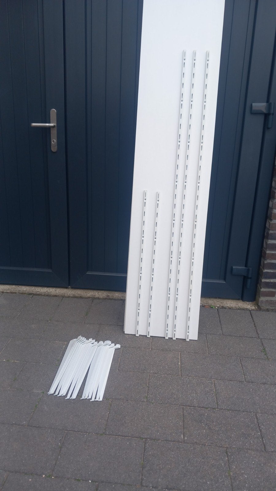 Witte plankdragers en wandprofielen voor wandrek, Ophalen, Gebruikt