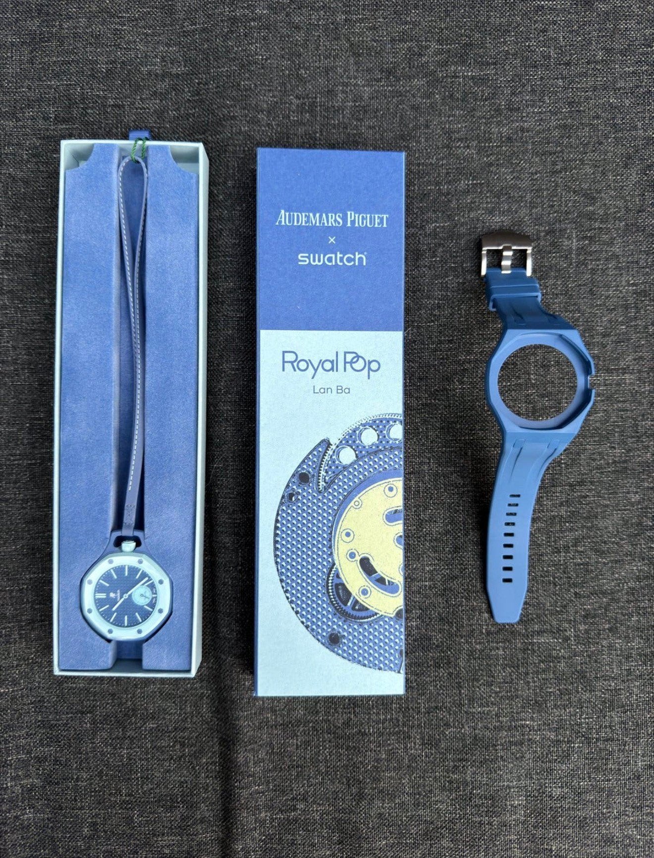 AP x Swatch Royal Pol Lan Ba - Origineel, --, Nieuw, Ophalen of Verzenden, --