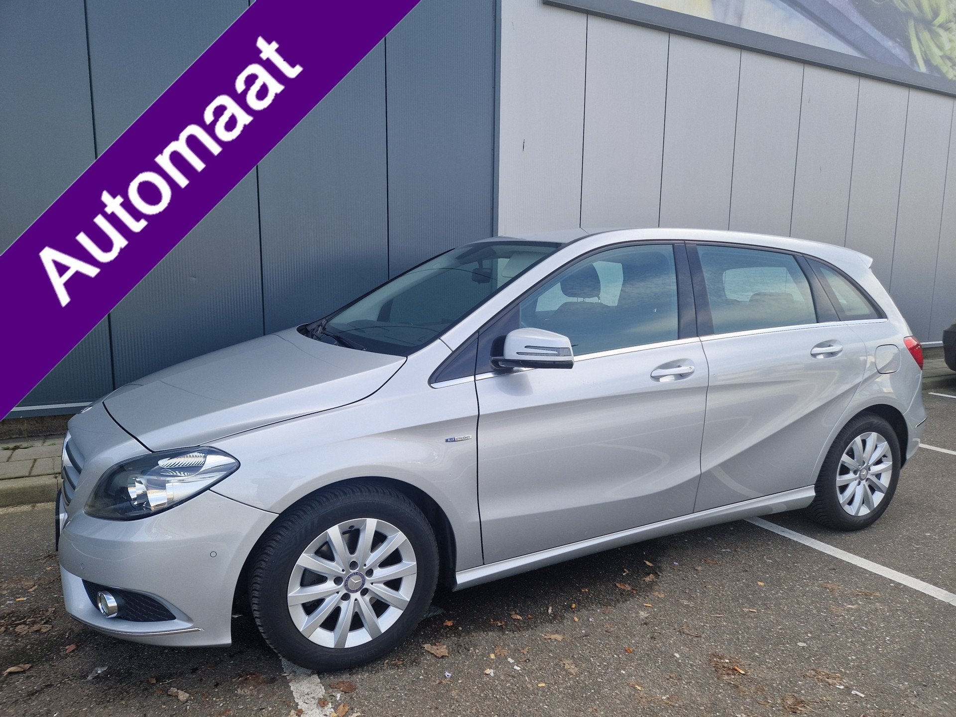 Mercedes-Benz B-Klasse 200 Ambition Climatronic AUTOMAAT Pdc, Euro 5, Gebruikt, Automatische klimaatregeling, 1595 cc