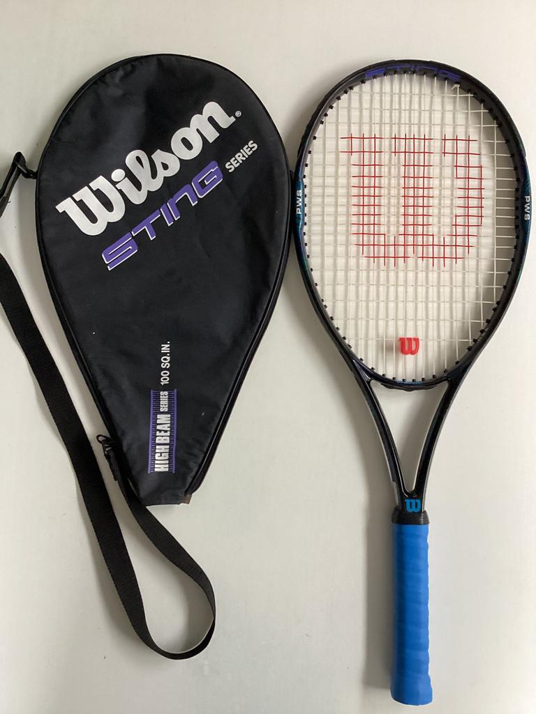 Mooi Wilson Sting Pro tennisracket + beschermhoes., Ophalen, Gebruikt, L1, Wilson