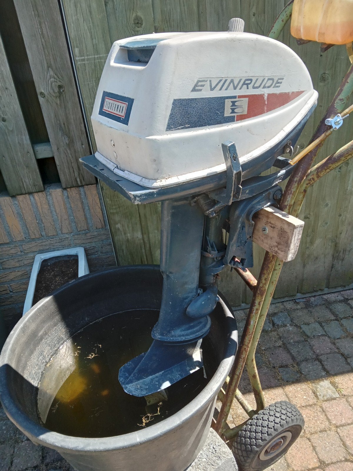 Evenrude Fishermann buitenboordmotor, Ophalen, Benzine, 5 tot 10 pk