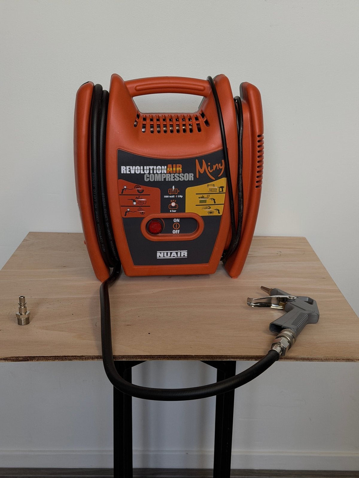 Compacte Compressor 8 bar - ZGAN, Ophalen, 6 tot 10 bar, Zo goed als nieuw, Minder dan 200 liter/min