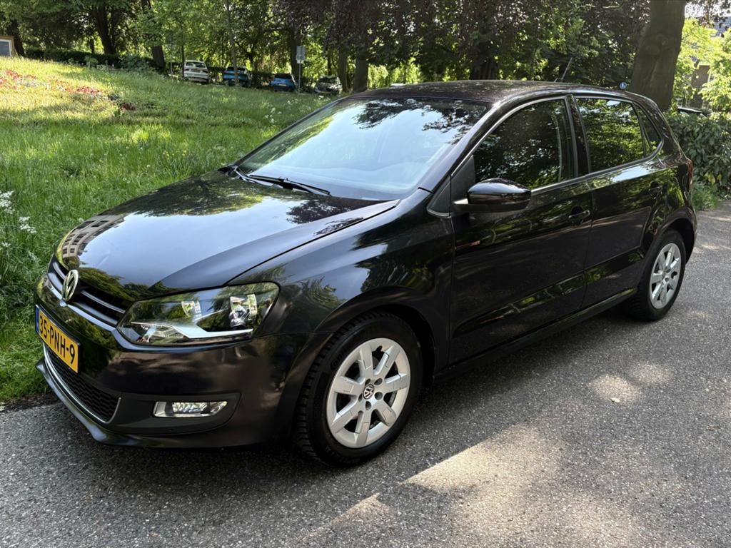 Volkswagen Polo 1.2 TSI 77KW 2011 Zwart, Voorwielaandrijving, Stof, 40 €/maand, Euro 6