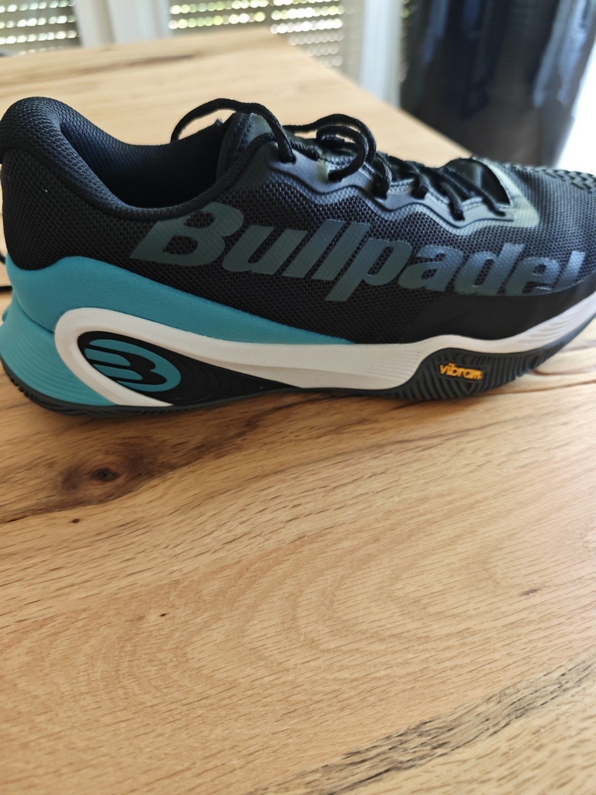 Maat 43 Bullpadel padelschoenen - Zwart/lichtblauw, L00, Schoenen, Nieuw, Ophalen