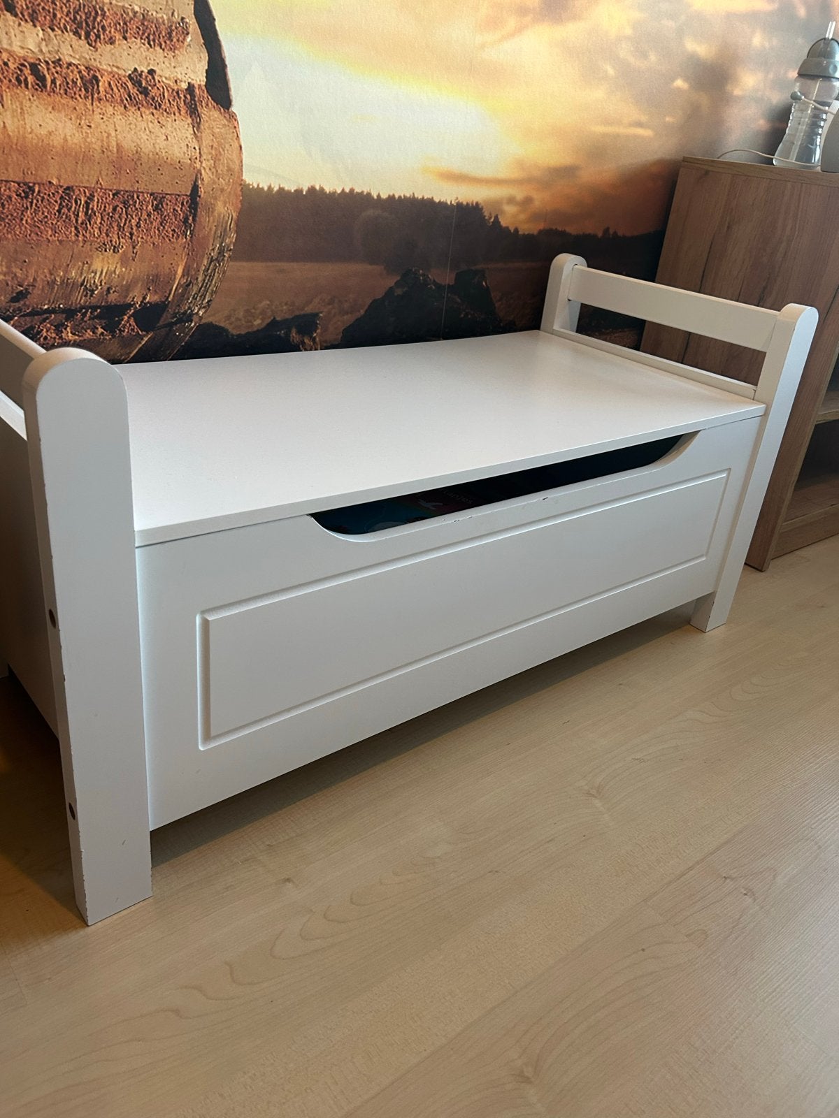 Witte speelgoedkist / opbergbankje, Ophalen, 50 – 75, 50 tot 100 cm, Zo goed als nieuw