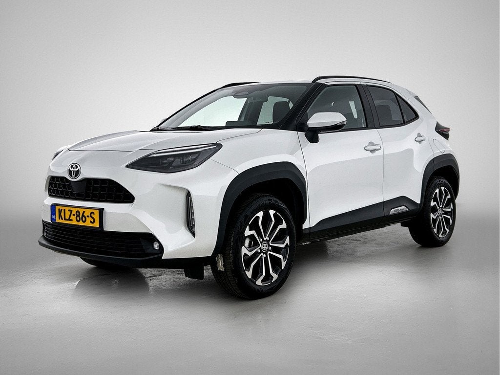 Toyota Yaris Cross 1.5 Hybrid 115 Dynamic (bj 2025), 12 maanden, Gebruikt, 116 pk, Wit