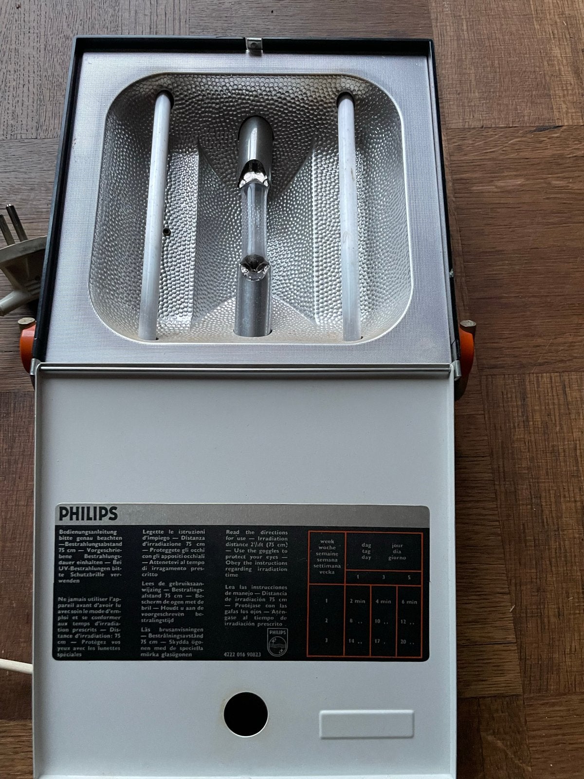 Philips Gezichtsbruiner HP 3108 UV+IR, Witgoed en Apparatuur, Zonnebanken en Gezichtsbruiners, Ophalen of Verzenden, Gebruikt