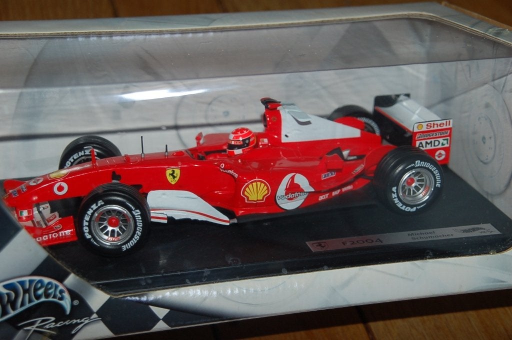 1:18 Ferrari F1 F2004 Schumacher Hotwheels WRH, Verzenden, Zo goed als nieuw, Auto, Hot Wheels