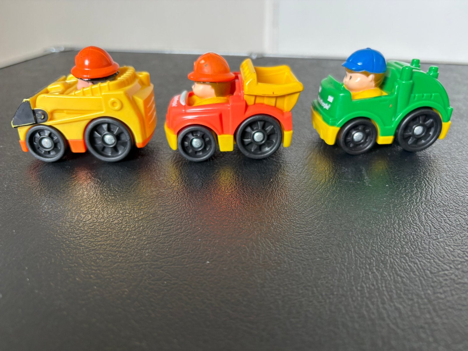 3 Little People autootjes, Ophalen of Verzenden, Zo goed als nieuw
