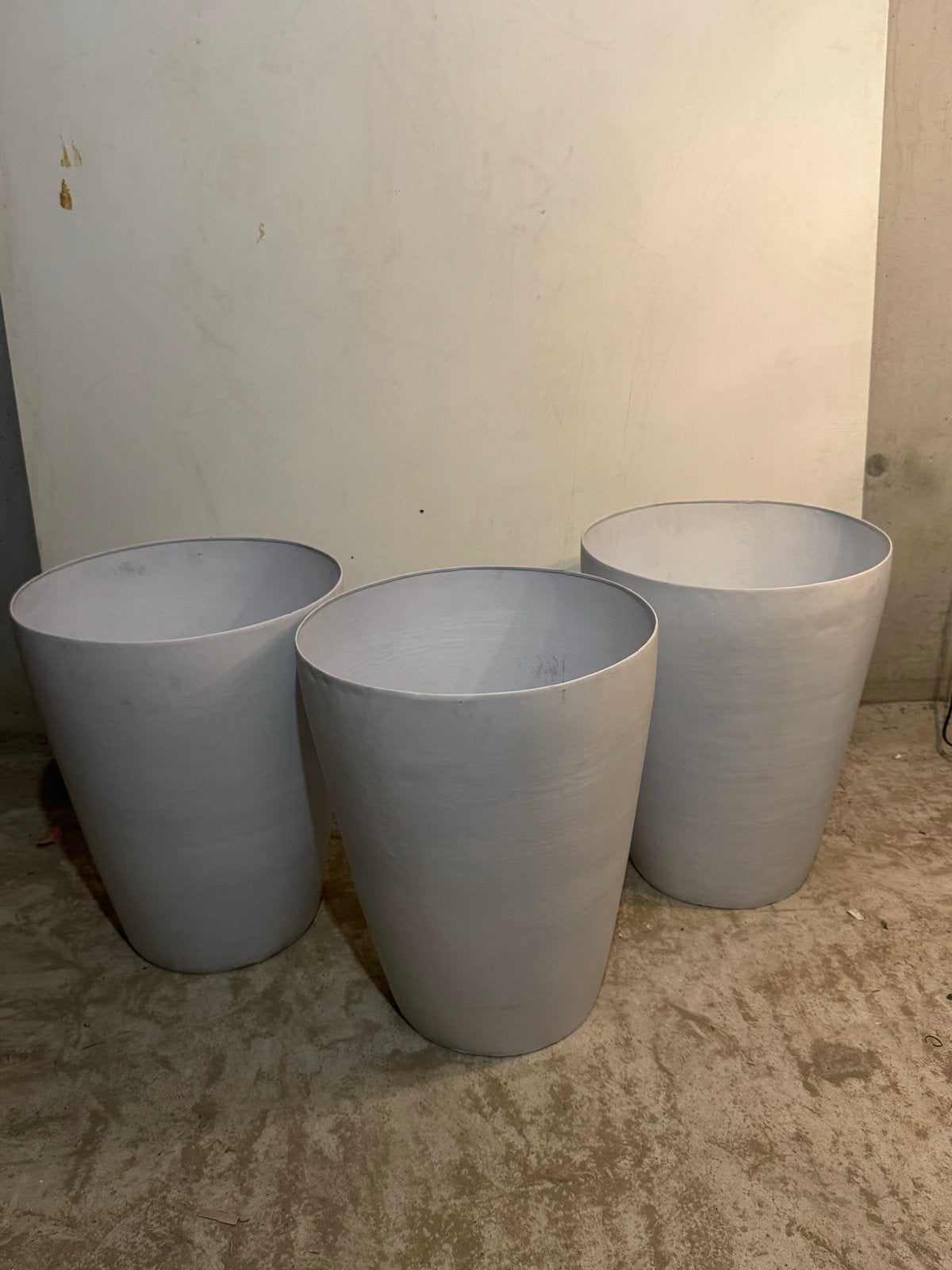 Set van 3 witte bloempotten, gebruikt, Ophalen, Kunststof, Gebruikt, Minder dan 60 cm