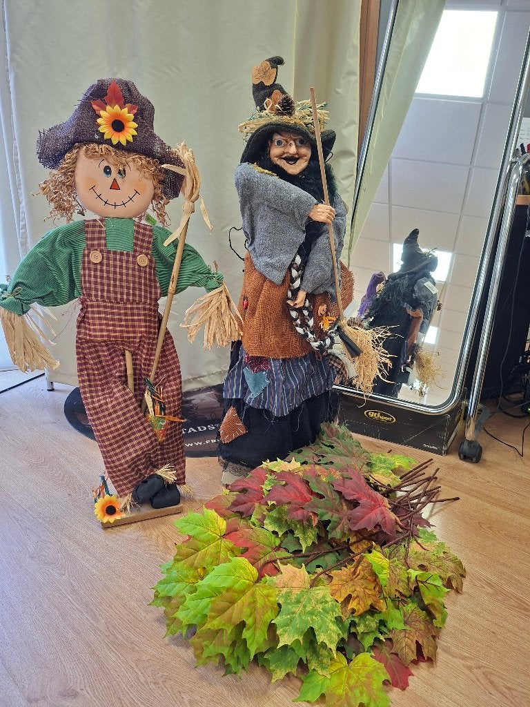 Decoratie herfst poppen en bladeren, Ophalen, Gebruikt, Meerkleurig, Overige materialen