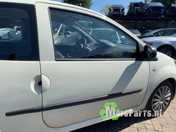 Portier 2Deurs rechts van een Renault Twingo (OVENR)