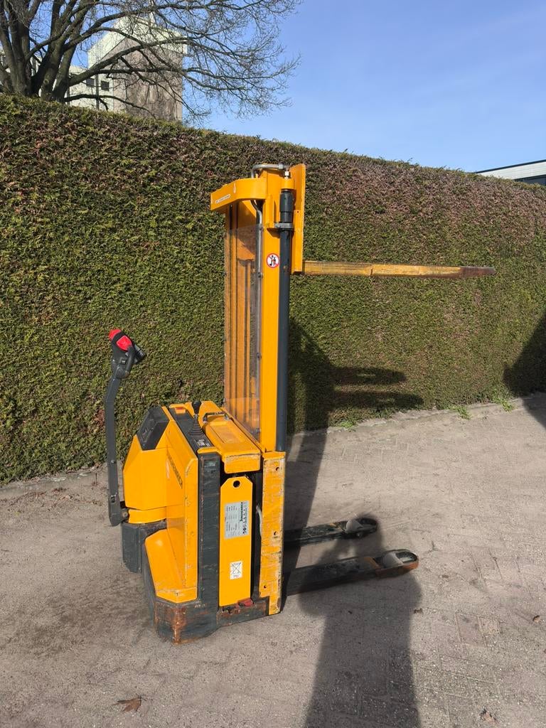 Jungheinrich stapelaar. Freelift, 1200 kg, Ophalen