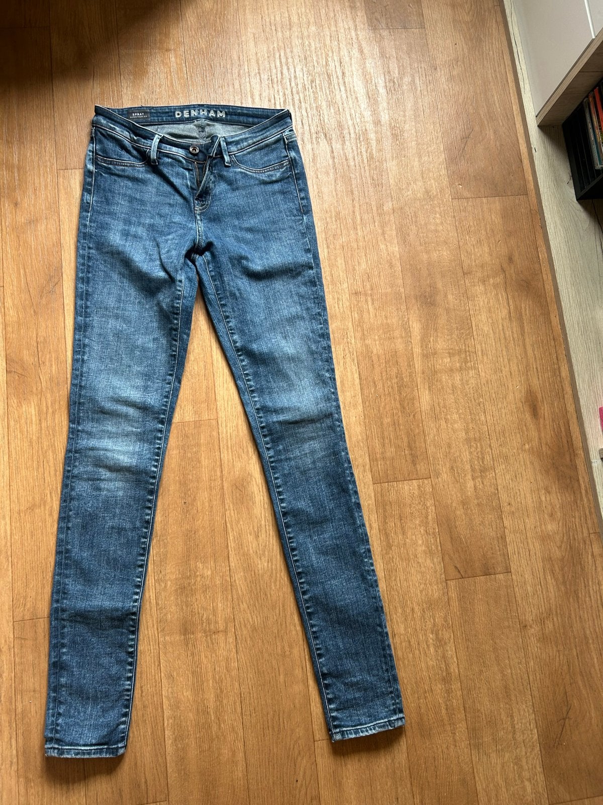 Denham Spray spijkerbroek W26 L32 - Zo goed als nieuw, Ophalen of Verzenden, Zo goed als nieuw, Blauw, W27 (confectie 34) of kleiner