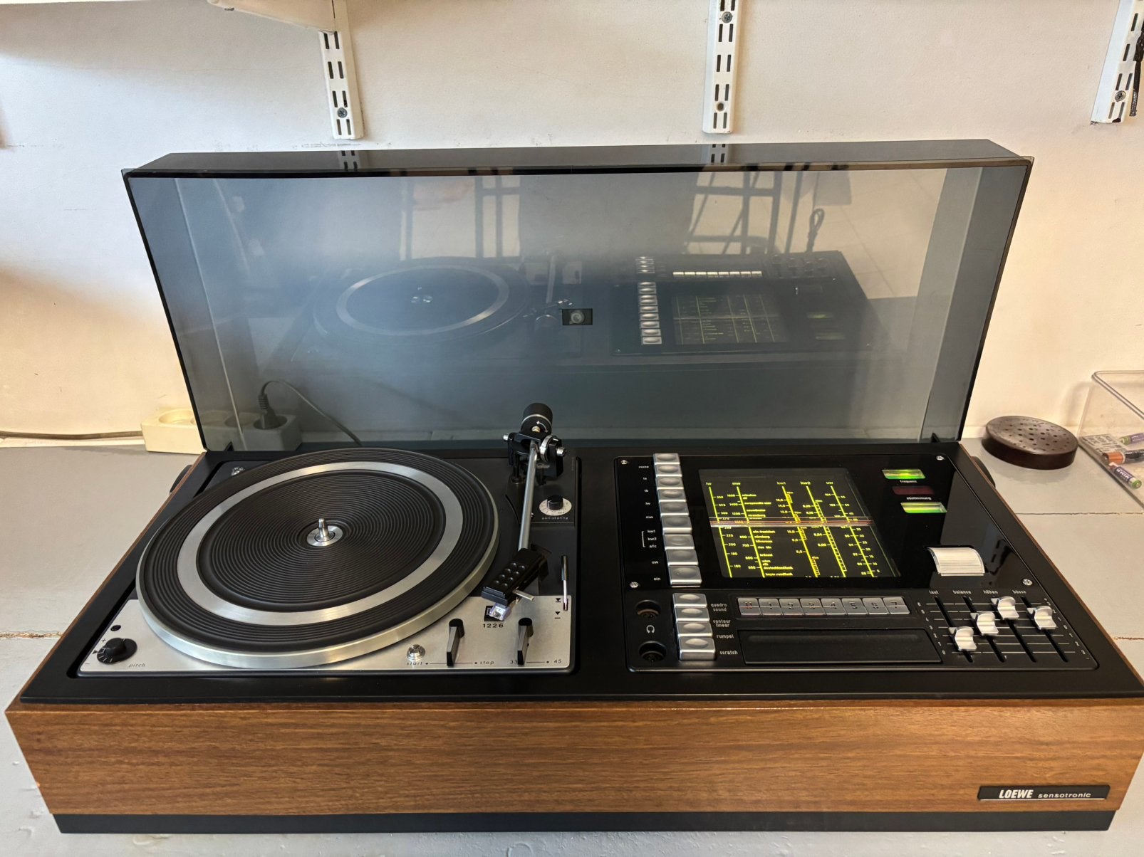 Prachtig Loewe hifi center, Ophalen, Zo goed als nieuw, Dual