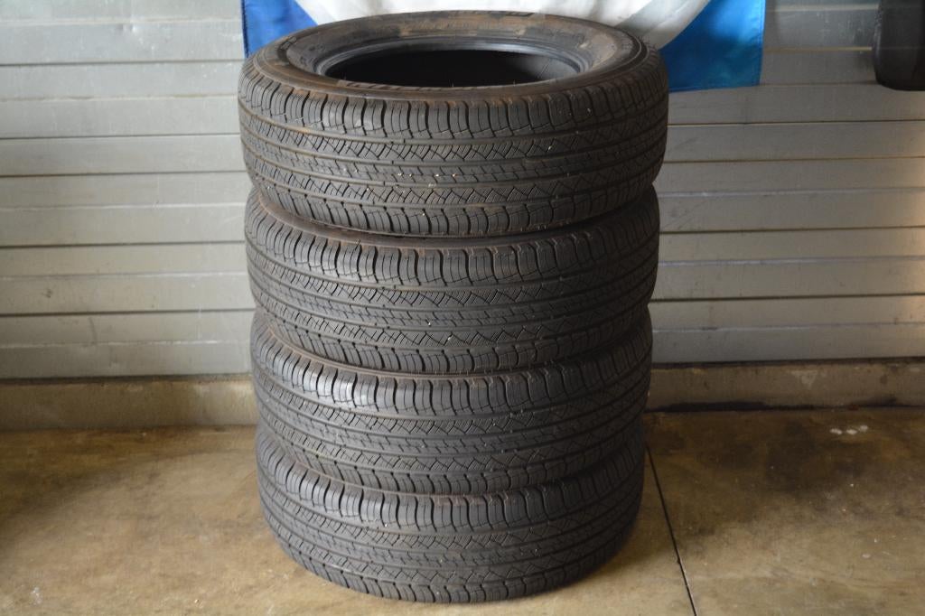 4x Nieuwe zomerband Michelin Latitude Tour 215/65/R16, Auto-onderdelen, Banden en Velgen, Ophalen, 215 mm, 16 inch, Nieuw