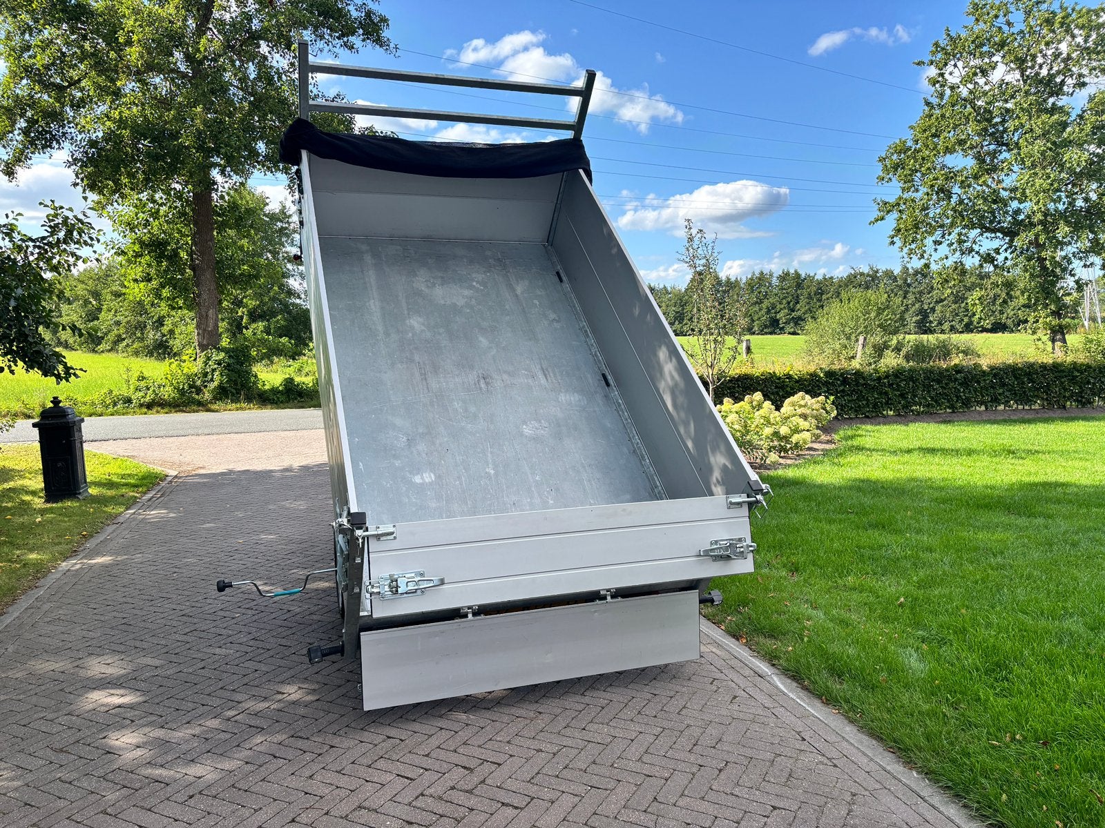 Saris kipper enkelas, 1500 kg , vele opties!, Ophalen, Zo goed als nieuw