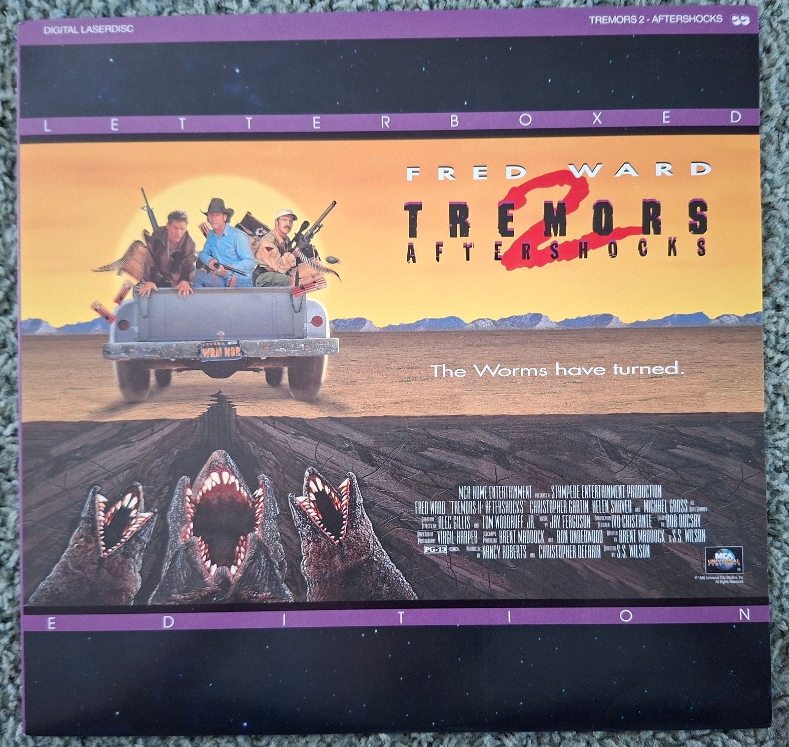 LASERDISC. TREMORS 2. NTSC. NIEUWSTAAT, Ophalen of Verzenden, Zo goed als nieuw