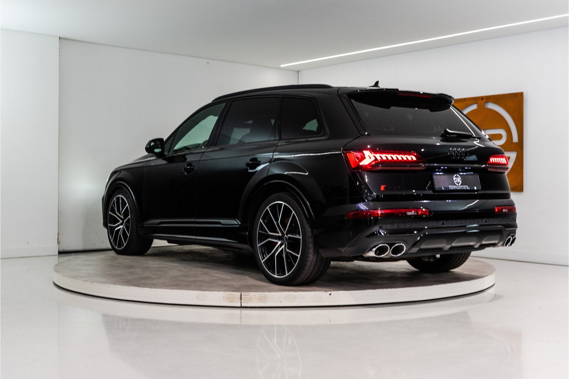 Audi SQ7 4.0 TFSI S Q7 quattro 7p. 508PK | Pano | B&O | Carb, Auto's, Automaat, 2240 kg, Gebruikt, Zwart