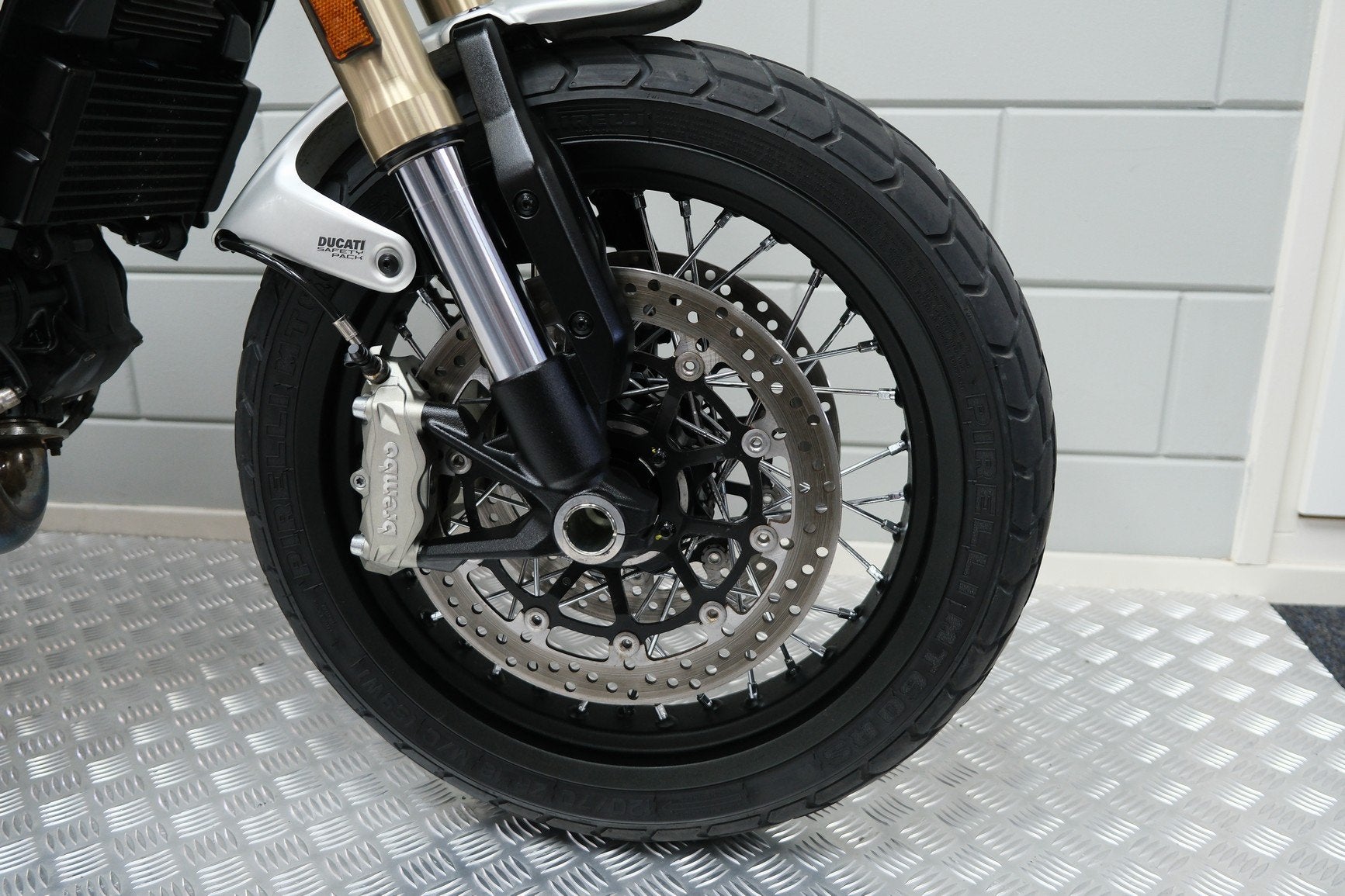 Ducati SCRAMBLER 1100 (bj 2018), Info@ducatie.fr, Bedrijf, Ducati Benelux B.V., Orves 390
92700  COLOMBES, FR
