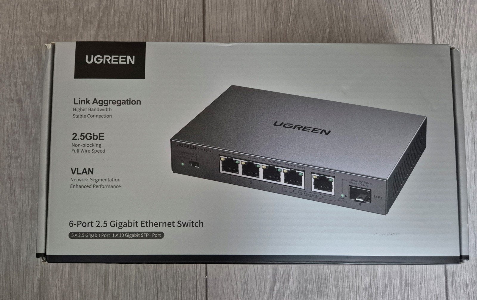 UGREEN  2.5GBe Switch 5x 2.5G + 1x 10G SFP+ CM753 UM106X, Ophalen of Verzenden, Zo goed als nieuw