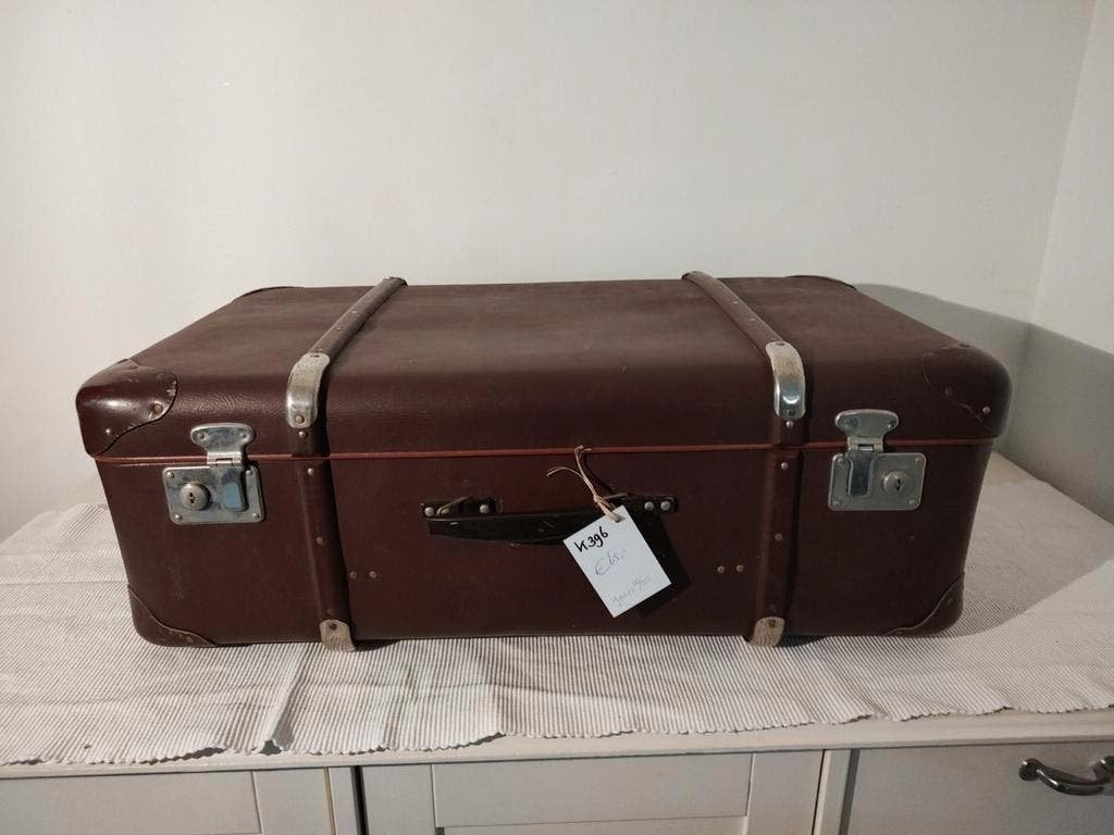 K396 VINTAGE jaren 40-50 koffer /hutkoffer  geperst karton, Sieraden, Tassen en Uiterlijk, Koffers, Ophalen, Overige materialen