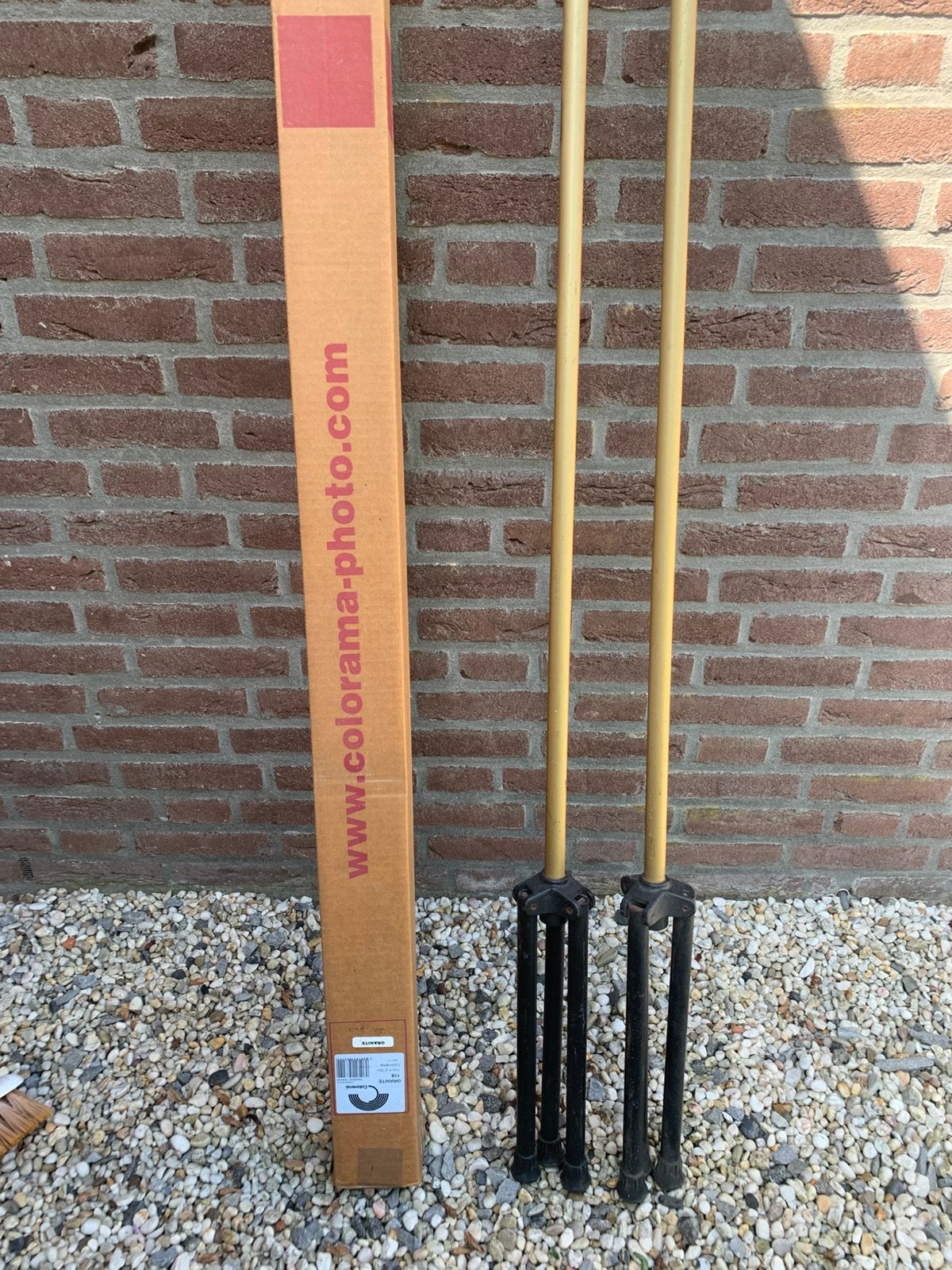Midden grijs achterwand papier. en 2 stativen, Ophalen, Zo goed als nieuw, Keu of Ballen