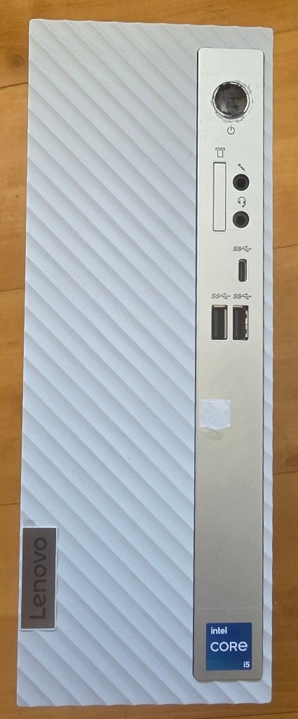 lenovo desktop, Computers en Software, Desktop Pc's, Ophalen, 2 tot 3 Ghz, Met monitor, 512 GB