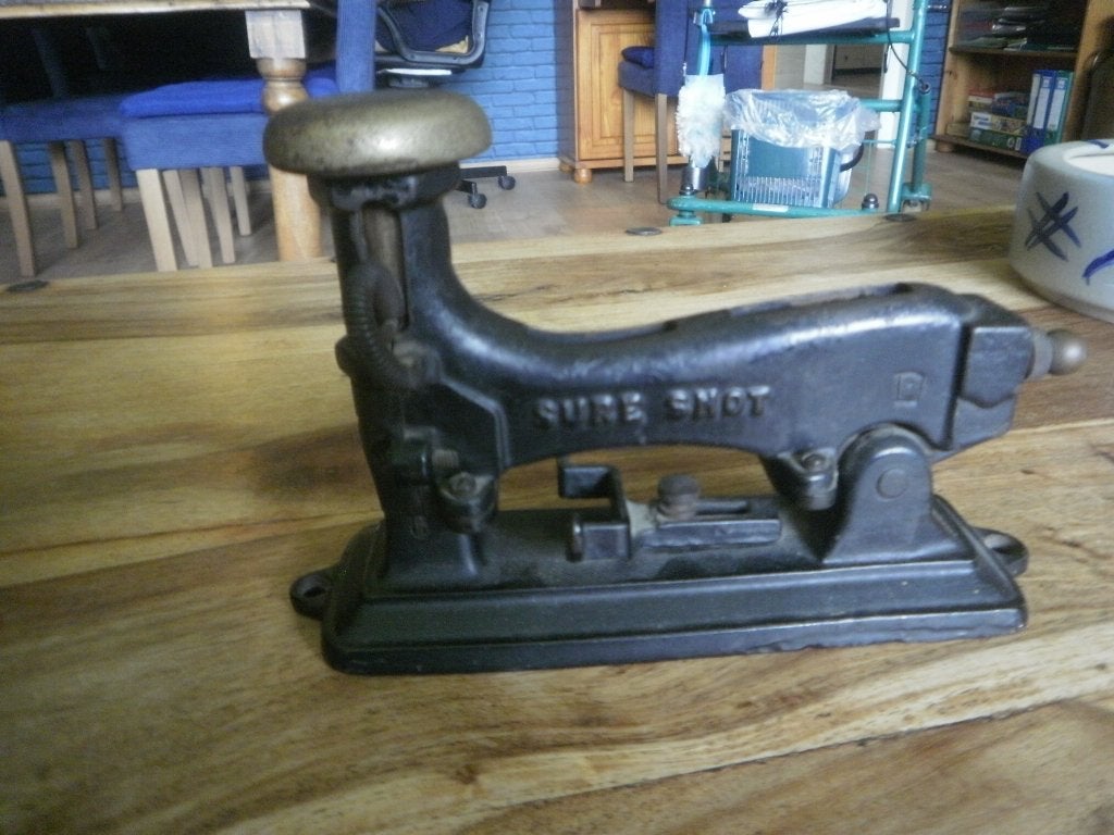 nietmachine, Ophalen