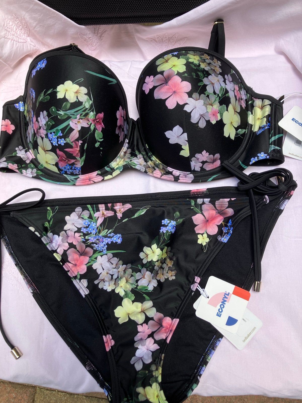 Ted Baker Bikini Set Zwart Bloemenprint Nieuw, Ophalen of Verzenden, Nieuw, Zwart, Bikini