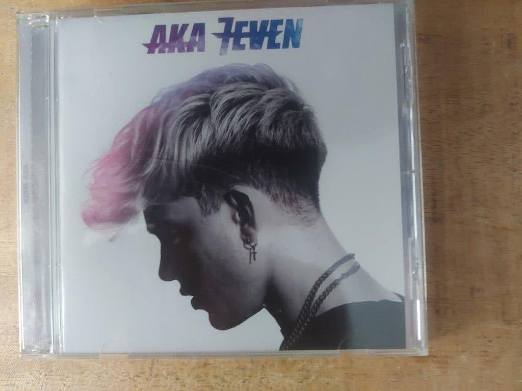 CD Aka 7even – Aka 7even, Ophalen of Verzenden, Zo goed als nieuw, Gesigneerd