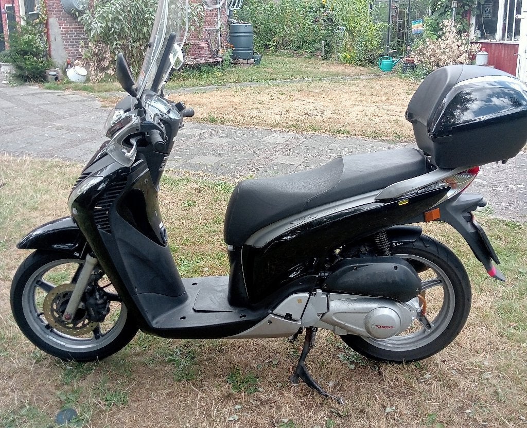 Motorscooter SH 150i, Handvatverwarming, Scooter, Gebruikt, Particulier